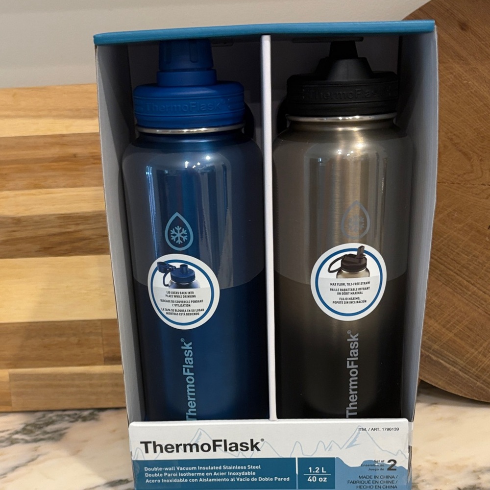 ThermoFlask Stainless Steel Water Bottle Set - Blue and Black - Picture 5 of 14